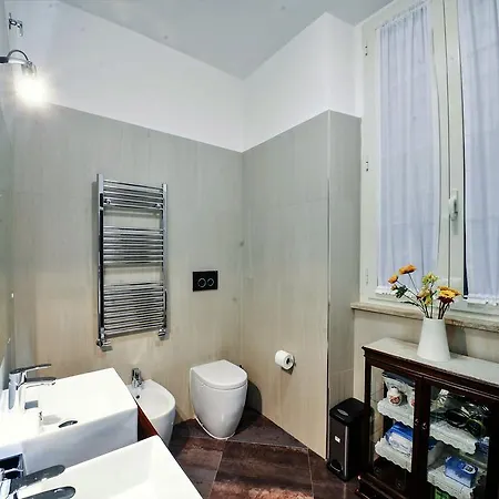 Noble Apartment
